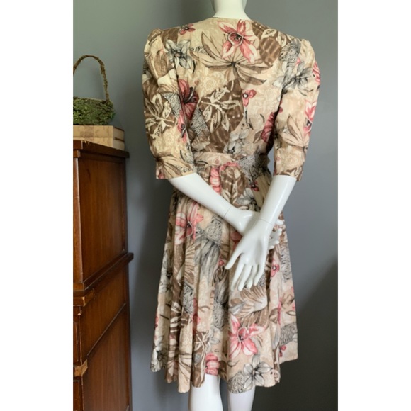 vintage California Looks : tropical swing dress - Picture 7 of 15